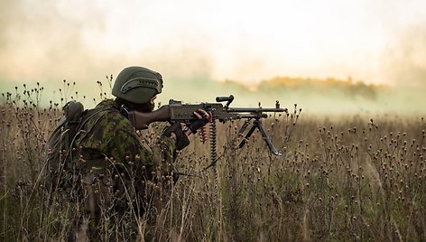 Lietuvos kariai dalyvauja pratybose Vokietijoje, brigadai „Geležinis Vilkas“ – NATO testas