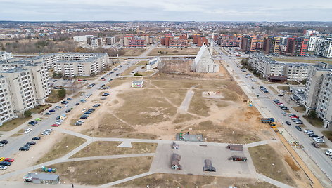 Sklypas, kuriame planuojama statyti gimnaziją Pilaitėje