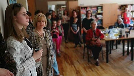Naujosios Vilnios bibliotekoje &ndash; Gražinos Vitartaitės tapybos darbų paroda