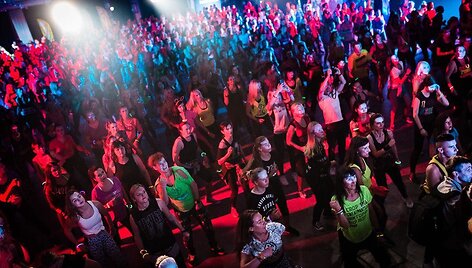 Vilniaus sporto festivalyje &ndash; naujos galimybės neįgaliesiems, treniruotės &scaron;unims ir Ironvyto varžybos