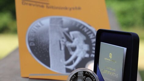 I&scaron;leidžiama senovinei bitininkystei skirta moneta