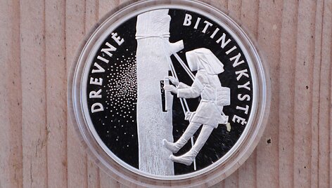 I&scaron;leidžiama senovinei bitininkystei skirta moneta