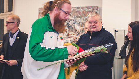 Parodos &bdquo;Tapatybė. Faktai ir mitai&ldquo; atidarymas