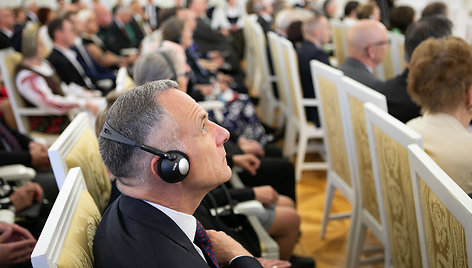 Valstybės apdovanojimų įteikimo ceremonija Lietuvos Respublikos Prezidento rūmuose