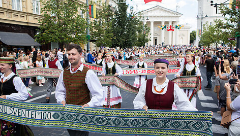 Dainų &scaron;ventės eitynės