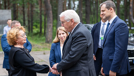 Faina Kukliansky, Frankas Walteris Steinmeieris, Gintautas Paluckas