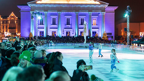 Magi&scaron;kasis &bdquo;Vilniaus ledas&ldquo; Vilniaus Rotu&scaron;ės aik&scaron;tėje
