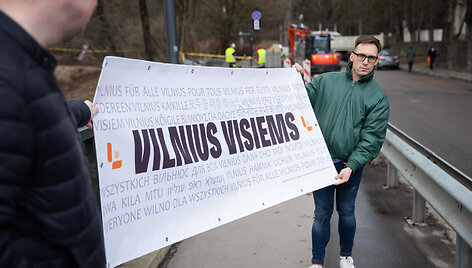 Liberalų sąjūdžio atstovų akcija Vilniuje prie&scaron; ksenofobiją