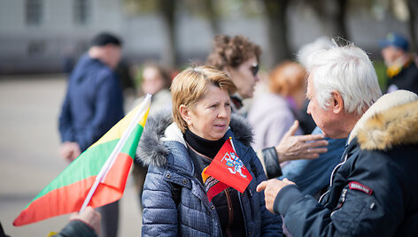 Mitingas &bdquo;I&scaron;saugokime Lietuvos mi&scaron;kus ateities kartoms!&ldquo;