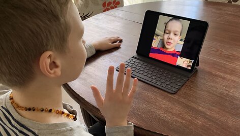 Naudojadamiesi &bdquo;iPad&ldquo; mokiniai gali tobulinti savo vaizduotę ir lavinti kūrybi&scaron;kumą