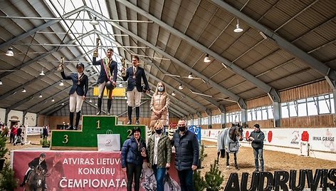 Lietuvos konkūrų uždarų patalpų čempionatas 2021