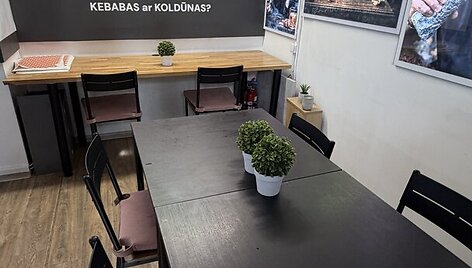 Donato Karkliaus apsilankymas kebabinėje &bdquo;Bakurai by Ta&scaron;kas&ldquo;