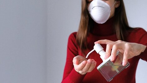 Antropologi&scaron;kai apie COVID-19 ir visuomenės elgseną pandemijos metu