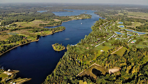 Molėtų rajone kuriama privačių vilų gyvenvietė „Bebrusų slėnis“