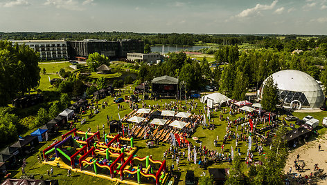 Į festivalį šalia Vilniaus susirinko grilintojai iš visos Europos