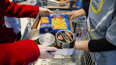 „Lidl“ kviečia aukoti „Maisto banko“ akcijoje: tradicija padėti stokojantiems