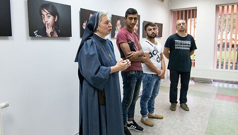 Kauno įvairių tautų kultūros centre atidaryta fotografijų paroda &bdquo;Prisimink, kad žmogus esi&ldquo;