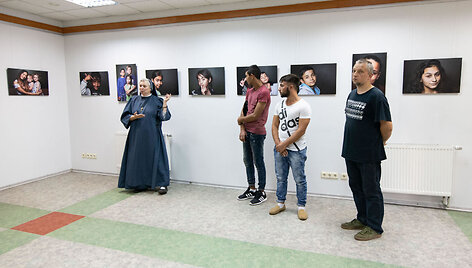 Kauno įvairių tautų kultūros centre atidaryta fotografijų paroda &bdquo;Prisimink, kad žmogus esi&ldquo;