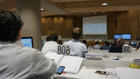 Patricijos Babrauskaitės nuotr./Aukciono salės vaizdas i&scaron; brokerio perspektyvos