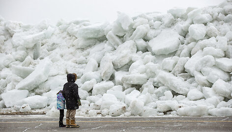 Windy_Weather_76946.jpg-302f3