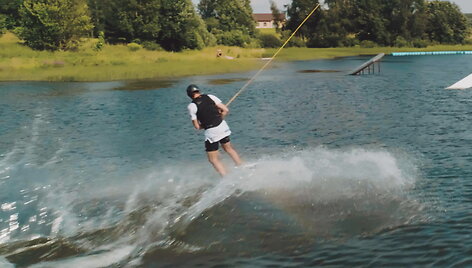 pasiruoskite-ypatingos-vandenlenciu-red-bull-wake2el-varzybos-jau-greitai-stebins-lietuva