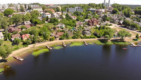 pasigrozekite-15min-skaitytojas-nufilmavo-kaip-atrodo-zarasai-is-paukscio-skrydzio