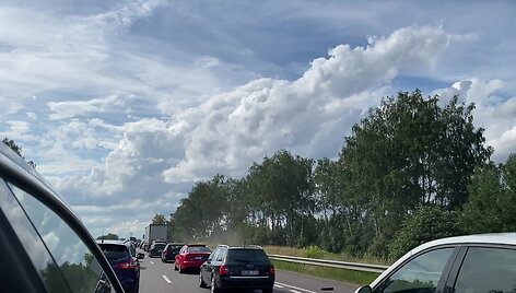 kelione-i-palanga-apkarto-ilgam-teko-istrigti-spustyse