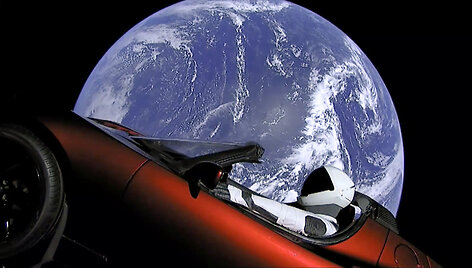Space_SpaceX_New_Rocket_36560.jpg-b22ea