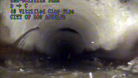 Teen_Falls_Into_Drainage_Pipe_43357.jpg-3c9e3