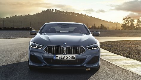 Naujasis „BMW 8 Coupe“