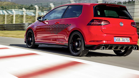 „Volkswagen Golf GTI TCR“