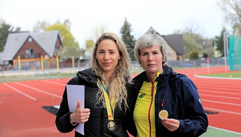 Liveta Jasiūnaitė ir Teresė Nekro&scaron;aitė