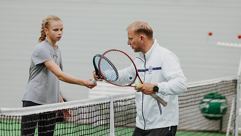 Naujajame Vilniaus teniso akademijos sezone &ndash; rekordinis trenerių ir sportininkų skaičius