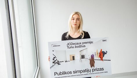 &bdquo;JCDecaux premija 2020&ldquo; vertinimo komisijos specialus paminėjimas ir publikos simpatijų prizas atiteko Emilijai Povilanskaitei