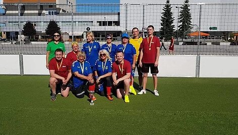 Sūduvos močiutės po draugi&scaron;kų rungtynių su Marijampolės savivaldybės administracijos komanda