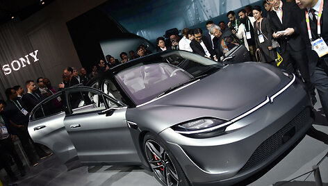 &bdquo;Vision-S&ldquo; 100 kilometrų per valandą greitį pasiekia per 4,8 sekundės, o didžiausias jo greitis &ndash; 240 kilometrų per valandą