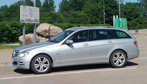 Automobilis &bdquo;Mercedes-Benz&ldquo;