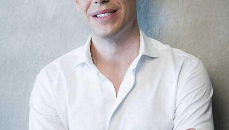 Dmitrijus Diuževas