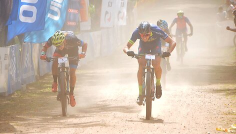 MTB dviračių etape Žagarėje &ndash; į Lietuvą grįžusios K. Sosnos pergalė
