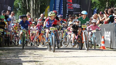 MTB dviračių etape Žagarėje &ndash; į Lietuvą grįžusios K. Sosnos pergalė