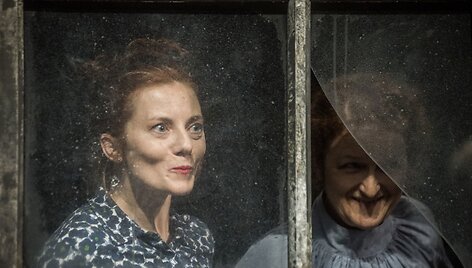 Lietuvos nacionalinio dramos teatro spektaklis &bdquo;Durys&ldquo;
