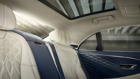Pristatytas &bdquo;Bentley Flying Spur&ldquo;