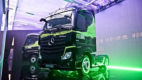&bdquo;Mercedes-Benz Actros&ldquo; pristatymas Kaune