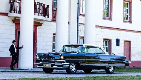 Lincoln Premiere, 1956 m. 