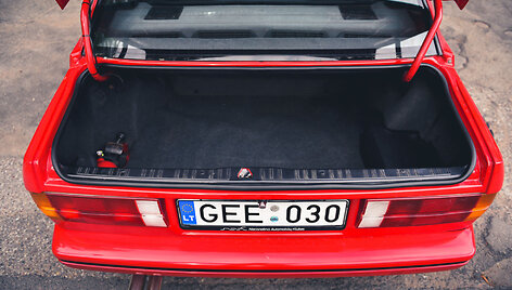BMW M3 E30