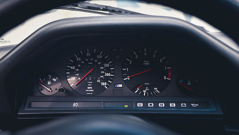 BMW M3 E30