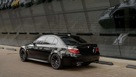BMW M5