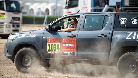 &bdquo;Inbank team Pitlane&ldquo; komanda Dakaro ralyje