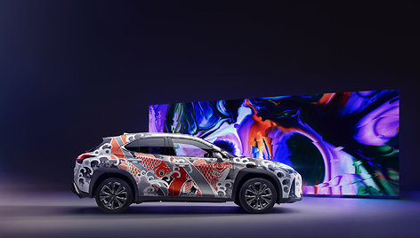 „Lexus UX“ tatuiravimas