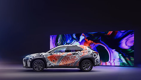 „Lexus UX“ tatuiravimas